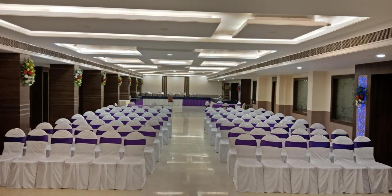 Puja Residency Hotel Varanasi Luaran gambar